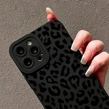 Leopard Graphic Pattern Phone Case – Mobizzio