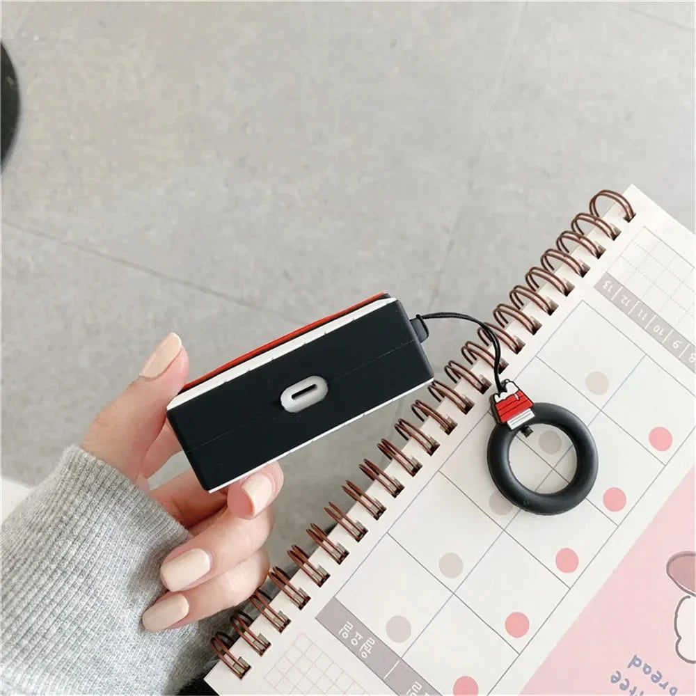 NEW MINISO Snoopy AirPods Case – Mobizzio